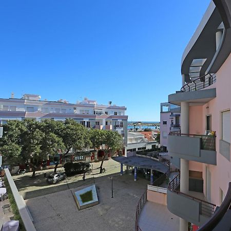 Gama Avenue Apartments Лагос Екстериор снимка