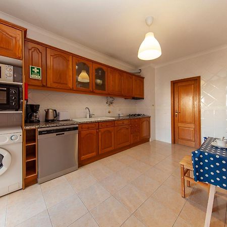 Gama Avenue Apartments Лагос Екстериор снимка