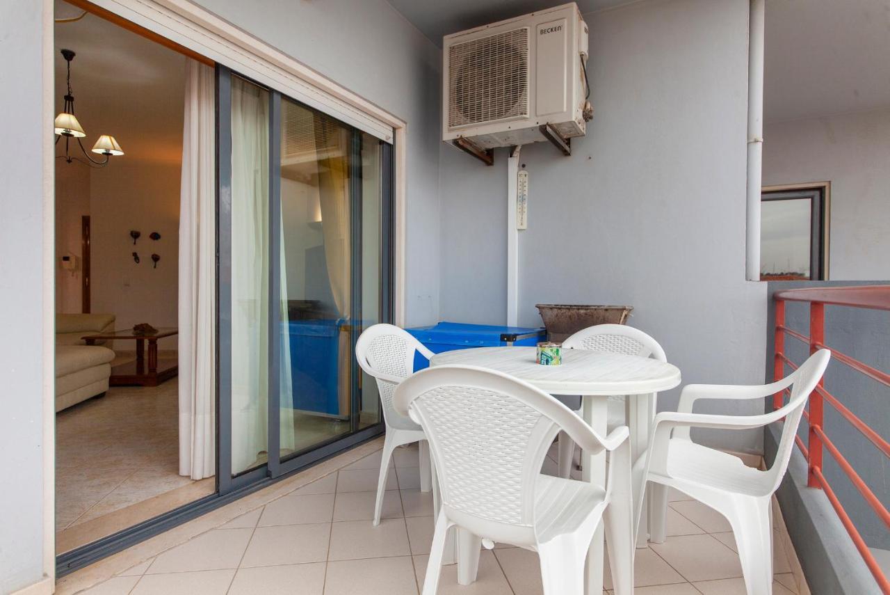 Gama Avenue Apartments Лагос Екстериор снимка