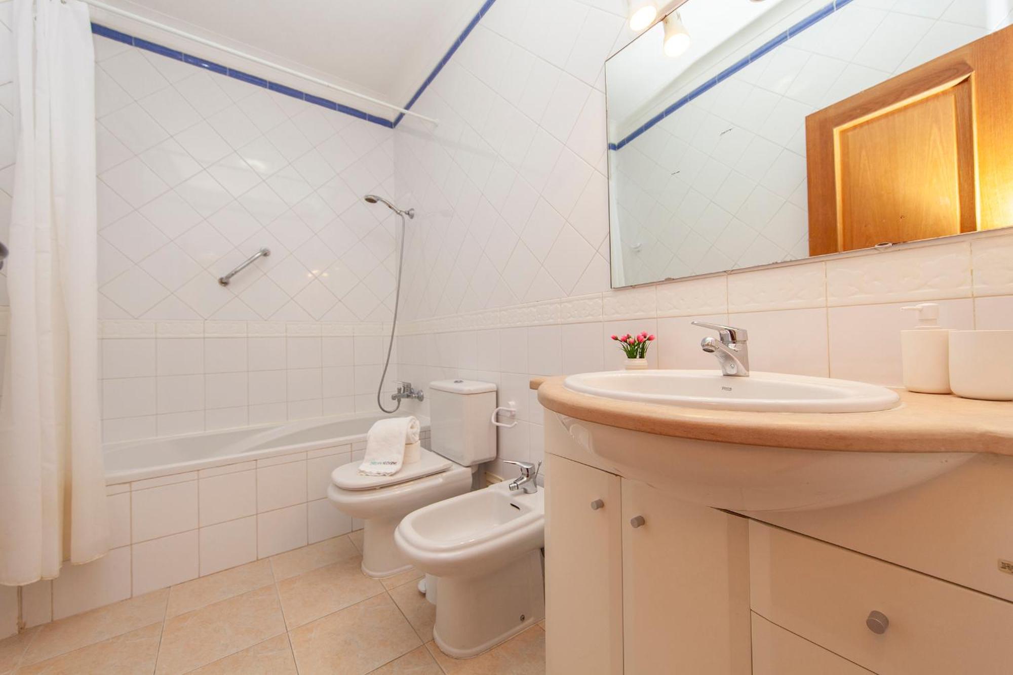 Gama Avenue Apartments Лагос Екстериор снимка